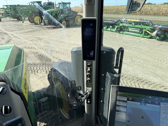2021 John Deere 8R 370 - Photo32