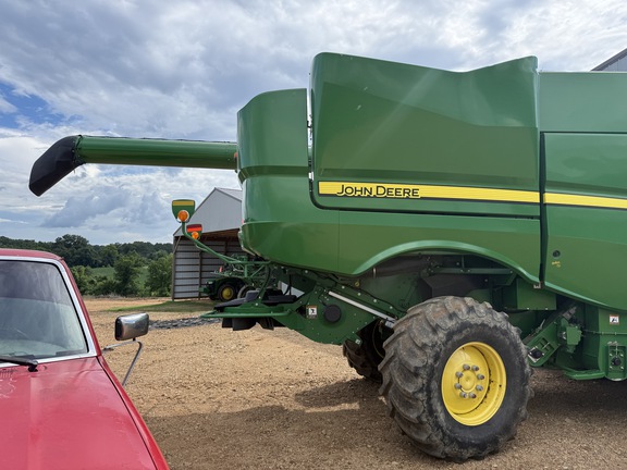 Photo of 2018 John Deere S770