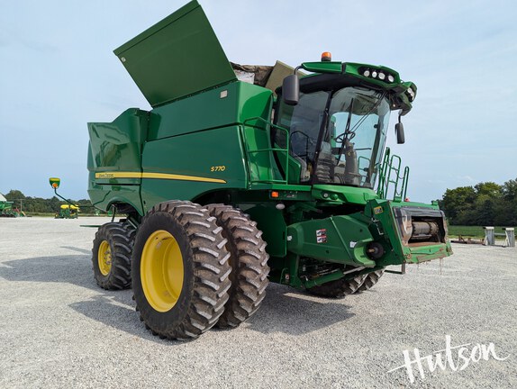 Photo of 2018 John Deere S770