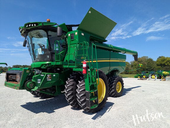 Photo of 2018 John Deere S770