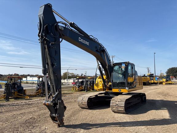 2023 John Deere 210 P-Tier