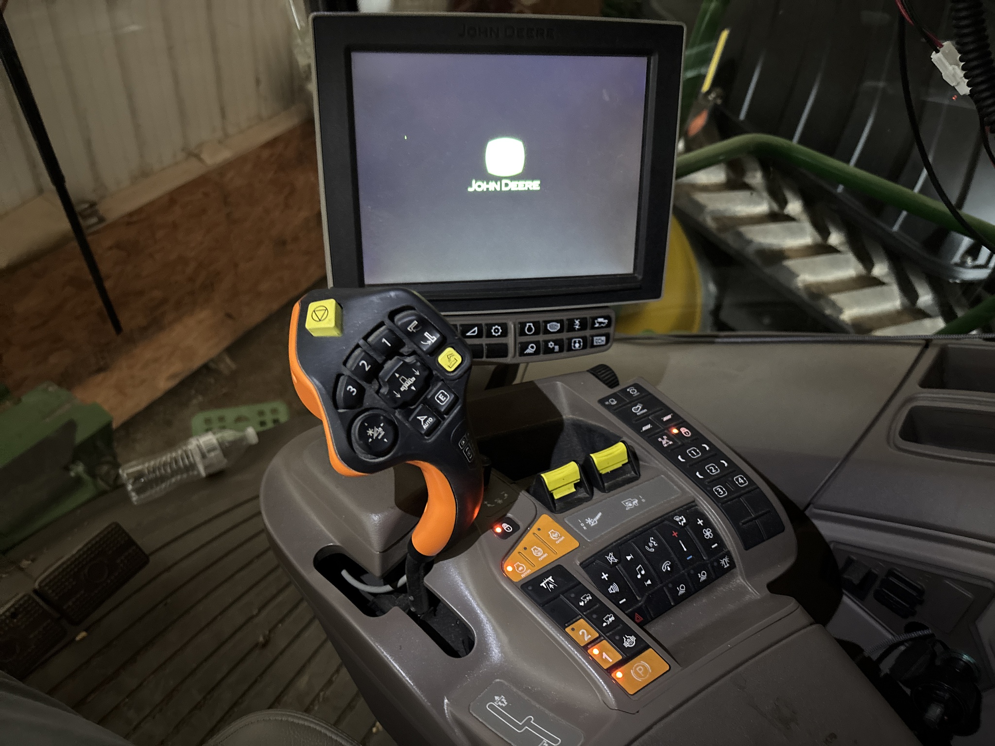 Used 2023 John Deere S780 Combines at Koenig Equipment in Anna, OH - PhotoXL5