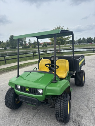2022 John-Deere TX 4X2