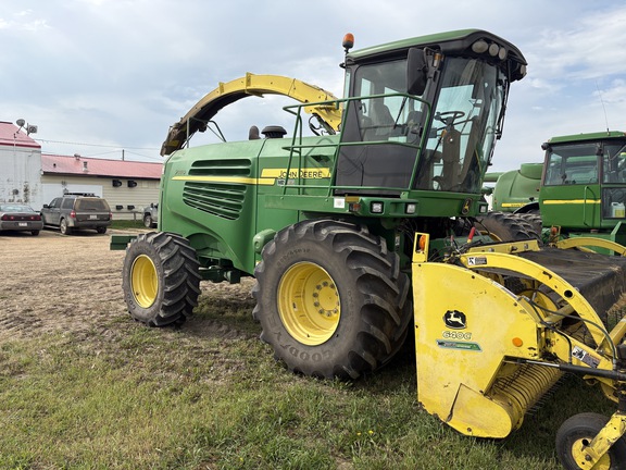 Used 2010 John Deere 7350 Self Propelled Forage Harvesters at Horizon Ag & Turf in Barrhead, AB - Photo9
