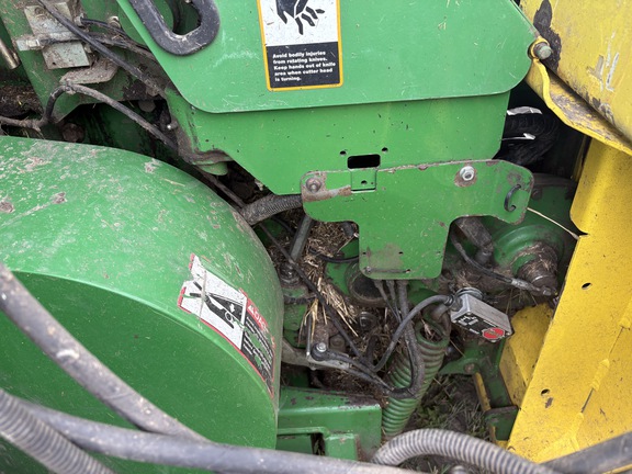 Used 2010 John Deere 7350 Self Propelled Forage Harvesters at Horizon Ag & Turf in Barrhead, AB - Photo16