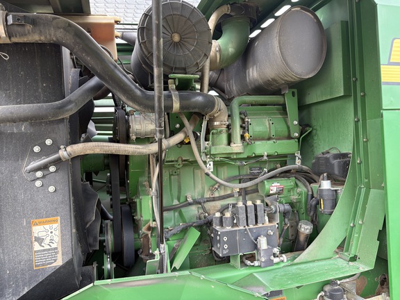 Used 2010 John Deere 7350 Self Propelled Forage Harvesters at Horizon Ag & Turf in Barrhead, AB - Photo18