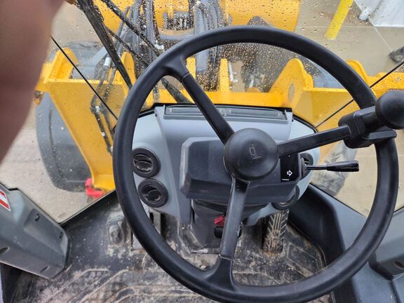 2023 John Deere 624P