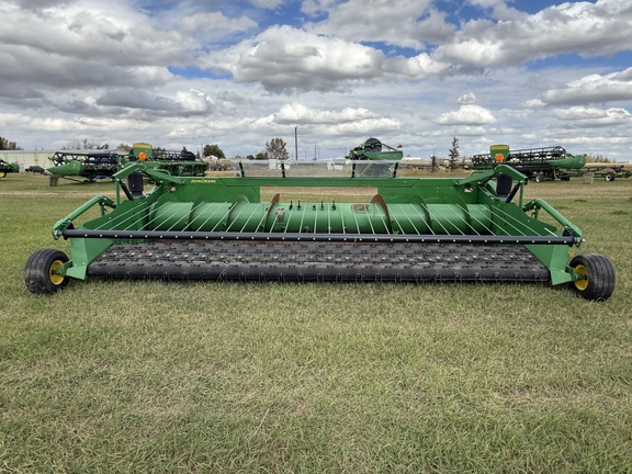 2019 John Deere 615P