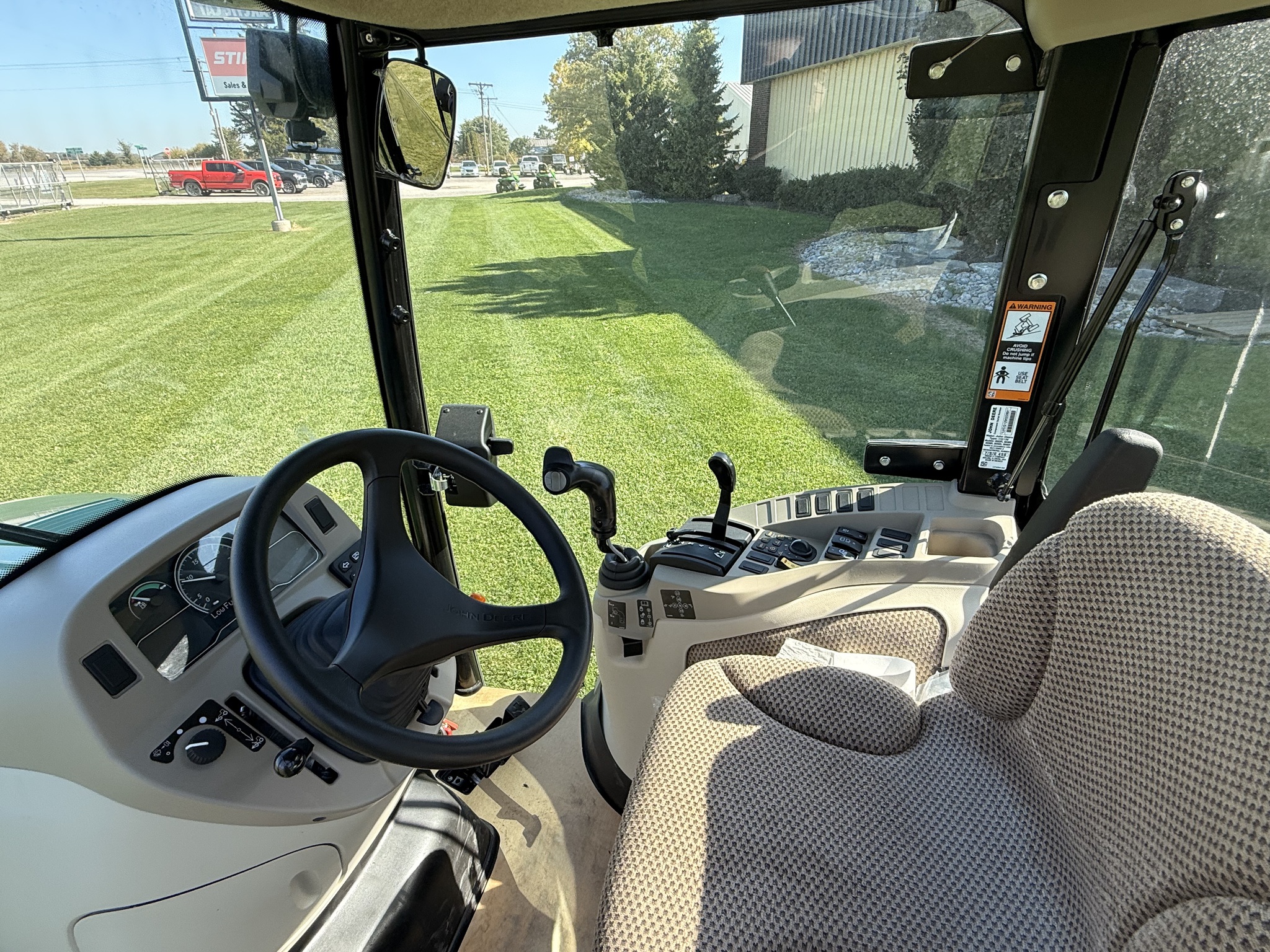 2026 John Deere 3046R Compact Utility Tractors