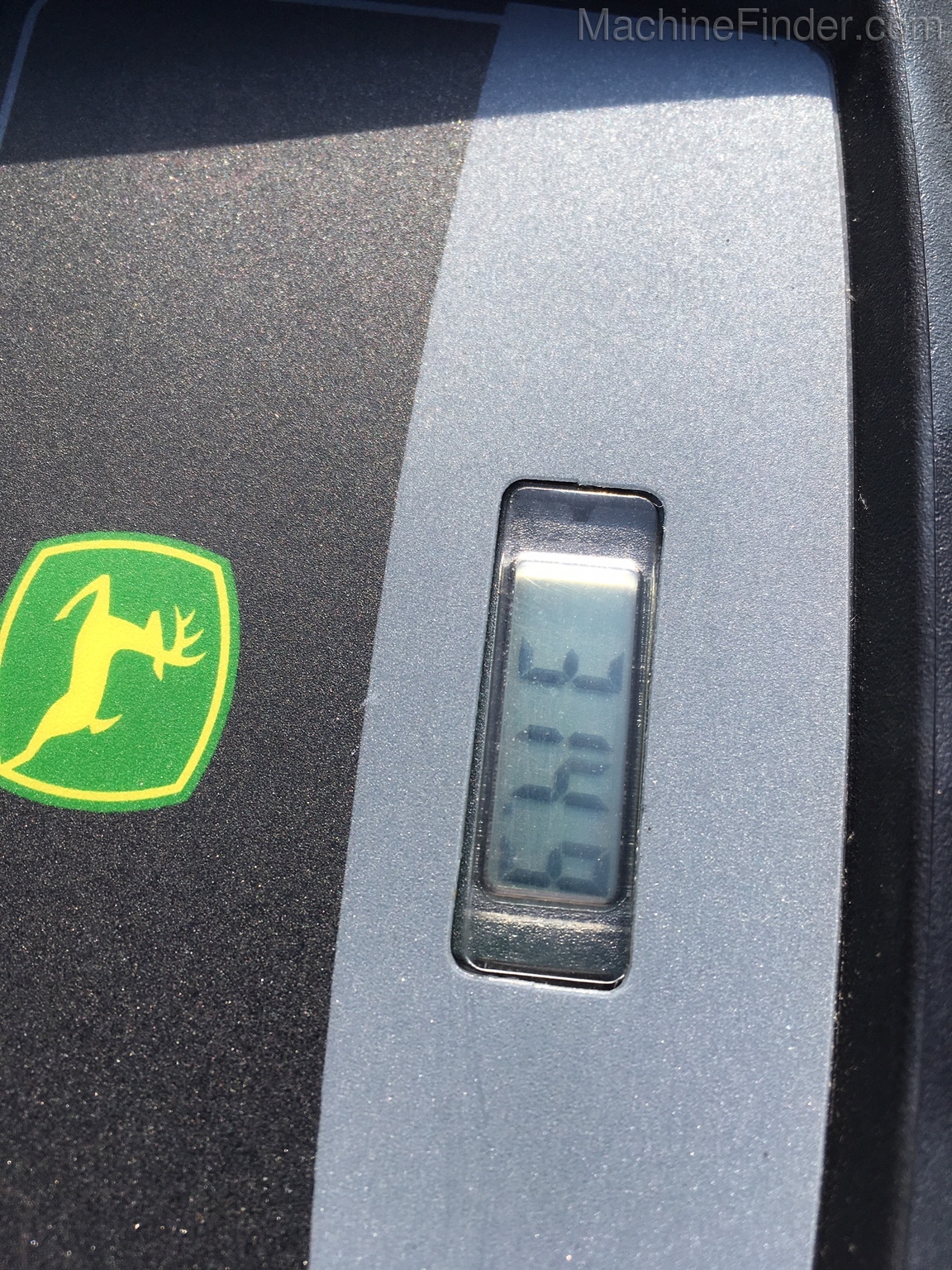 2012 John Deere X324 Image 5