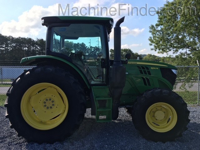 2015 John Deere 6130R Image 2