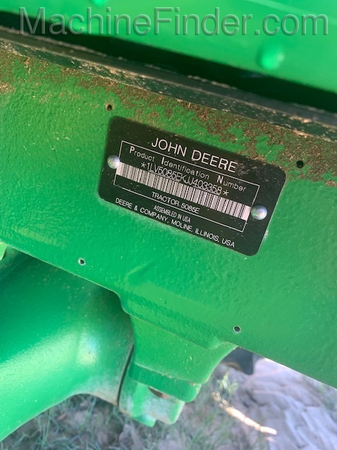 2018 John Deere 5085E Image 6
