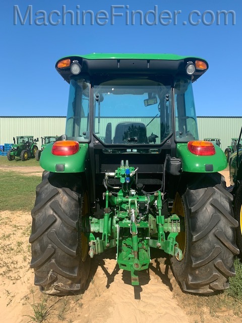 2018 John Deere 5085E Image 3