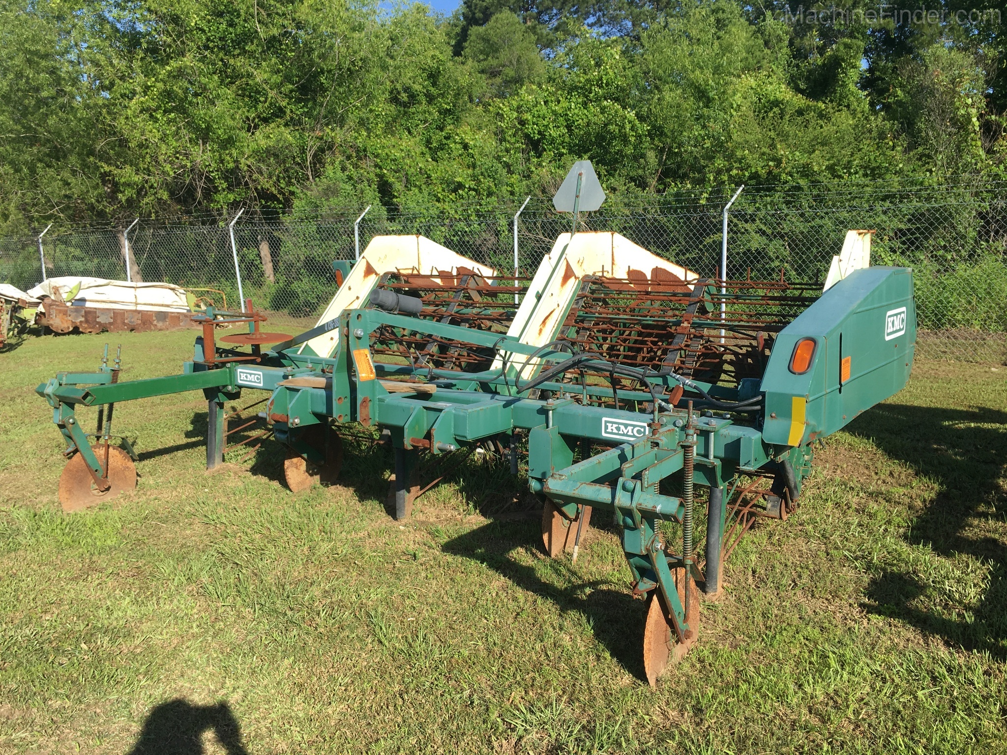 2011 KMC 4-36/38 Image 1