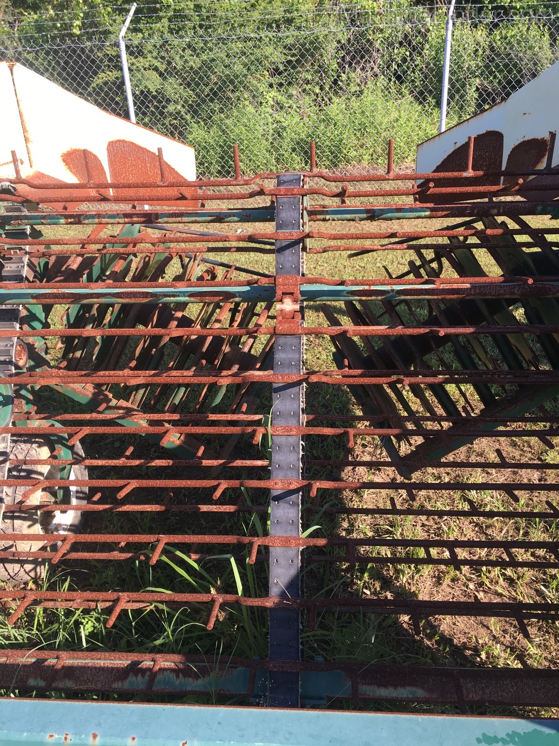 2011 KMC 4-36/38 Image 3