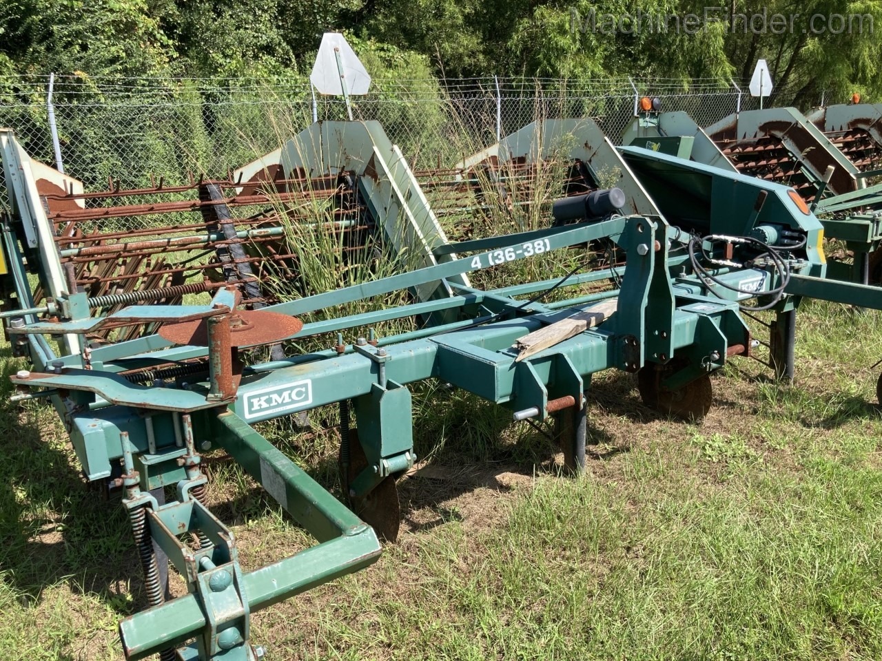 2011 KMC 4-36/38 Image 5