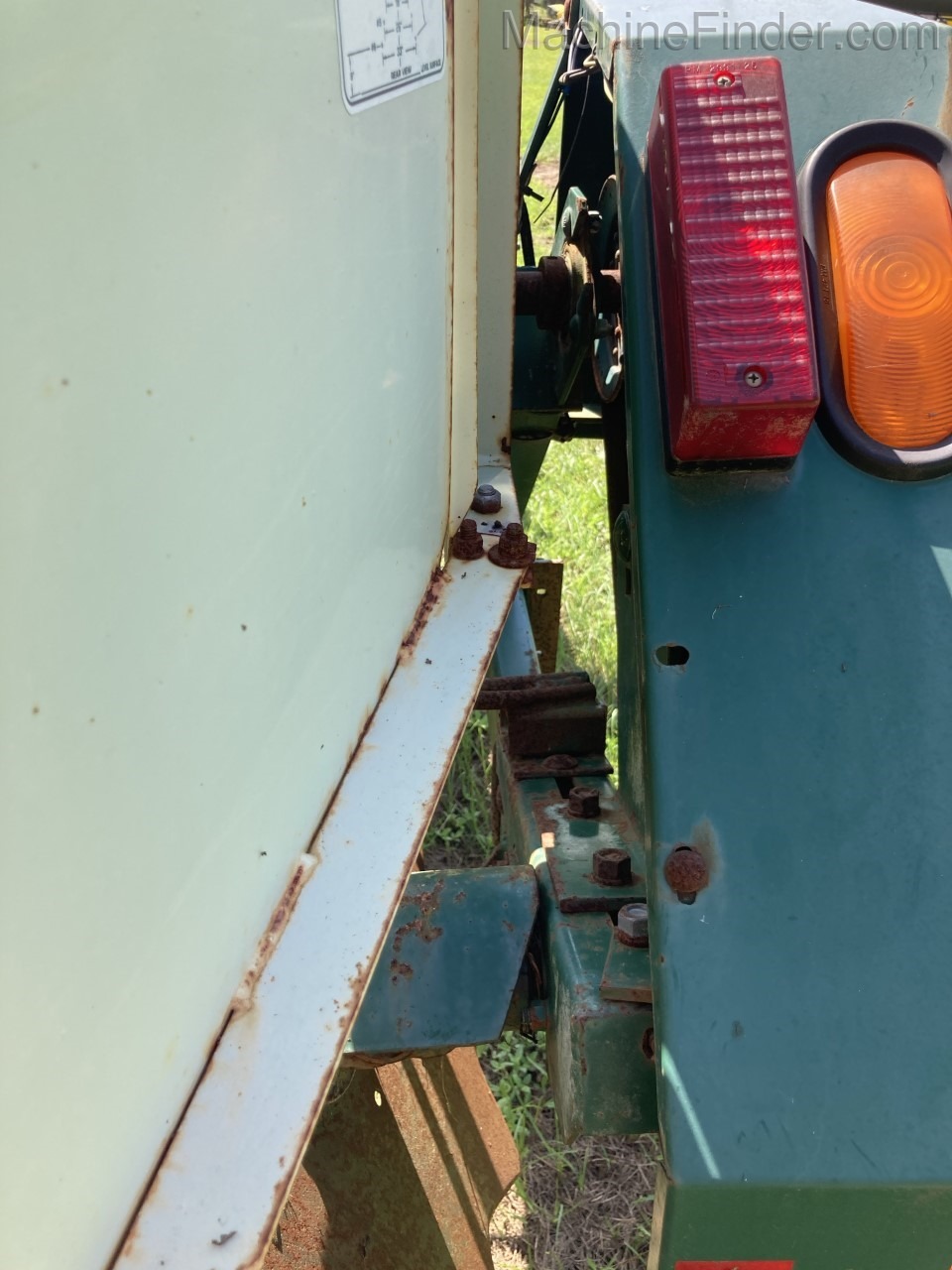 2011 KMC 4-36/38 Image 8