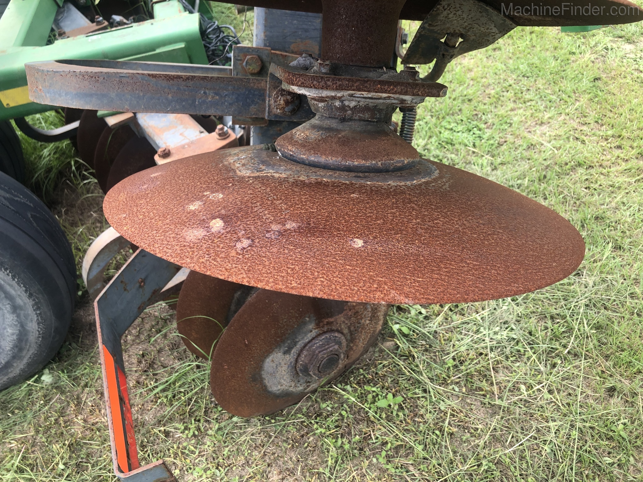 2004 John Deere 637 Image 6