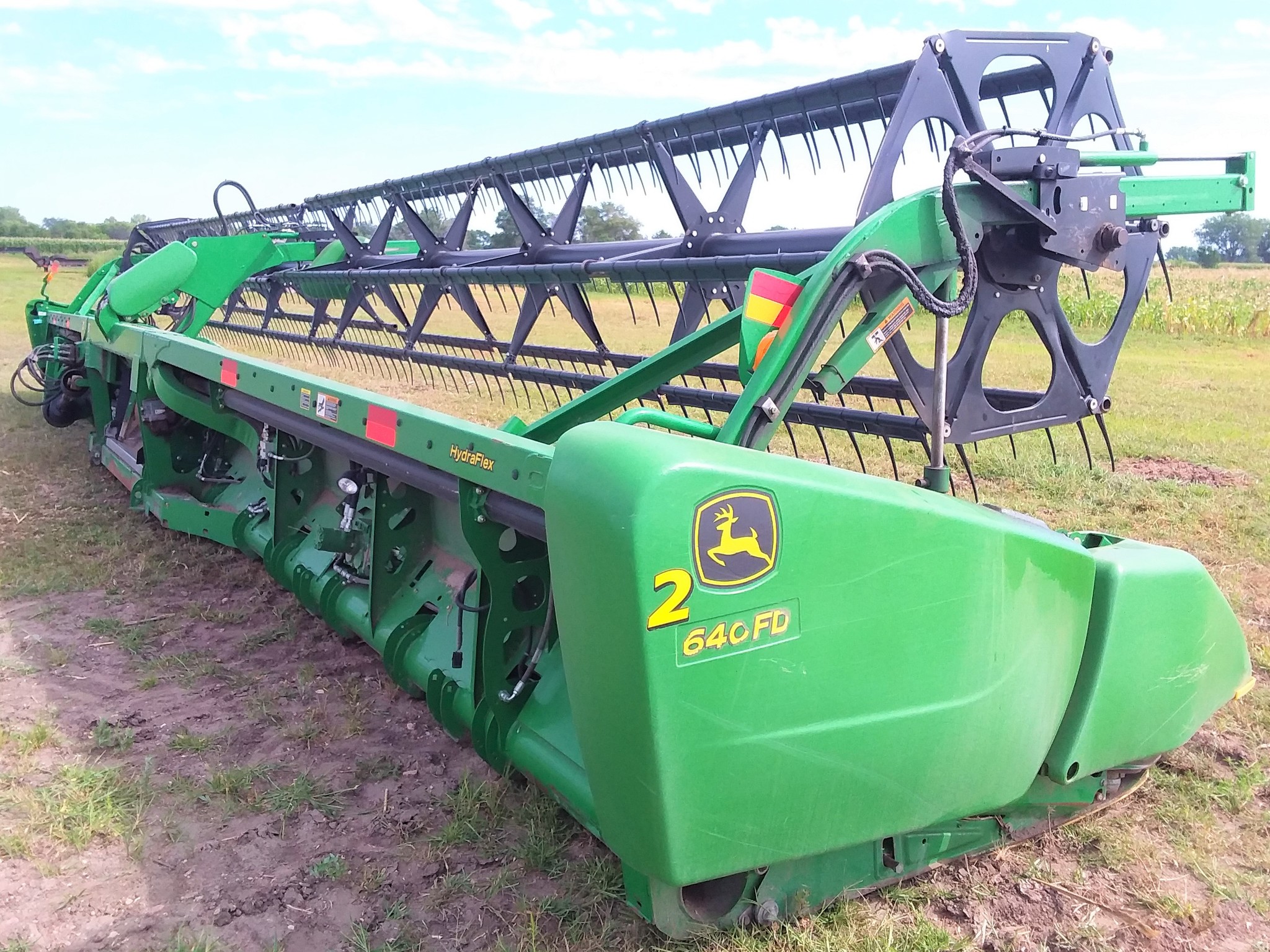 2013 John Deere 640FD Combine Platforms Redfield