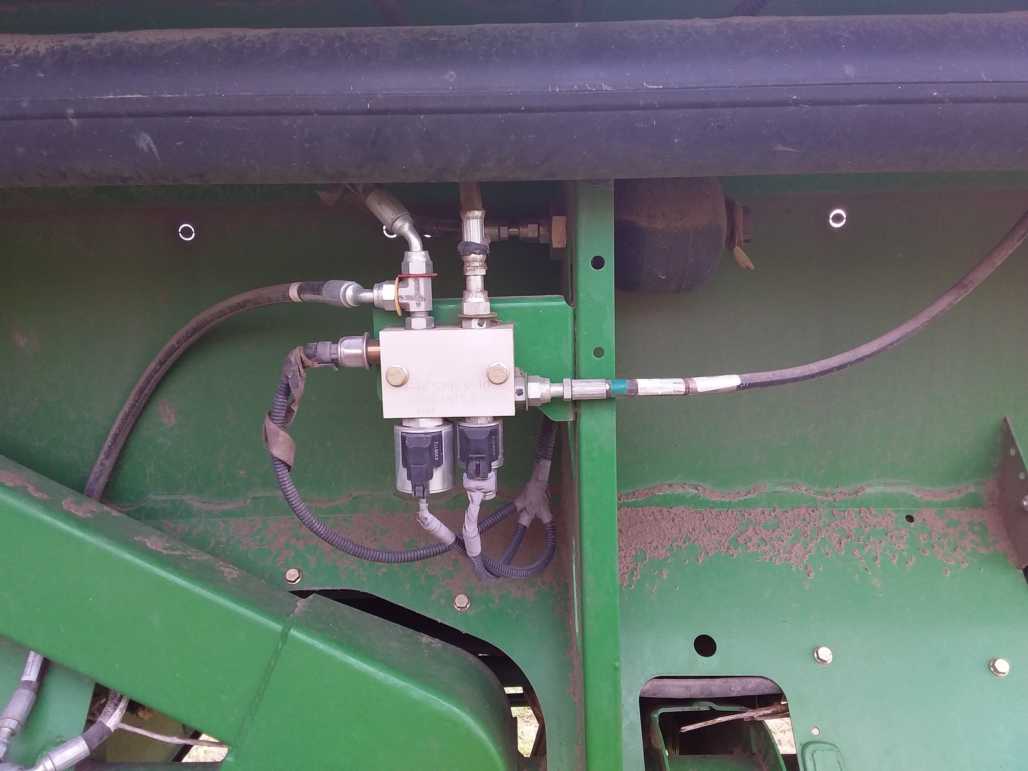 2013 John Deere 640FD Combine Platforms Redfield