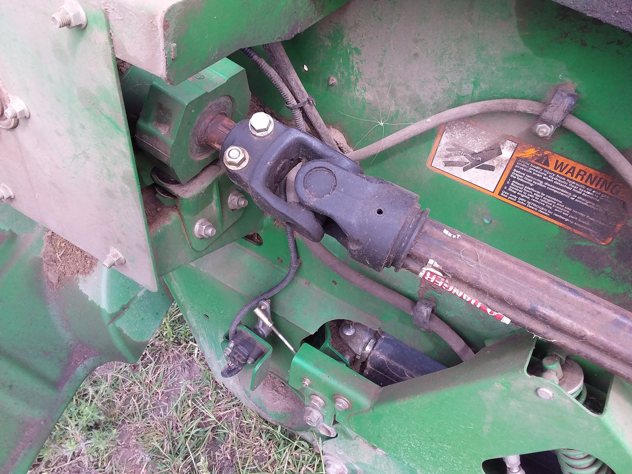 2013 John Deere 640FD Combine Platforms Redfield