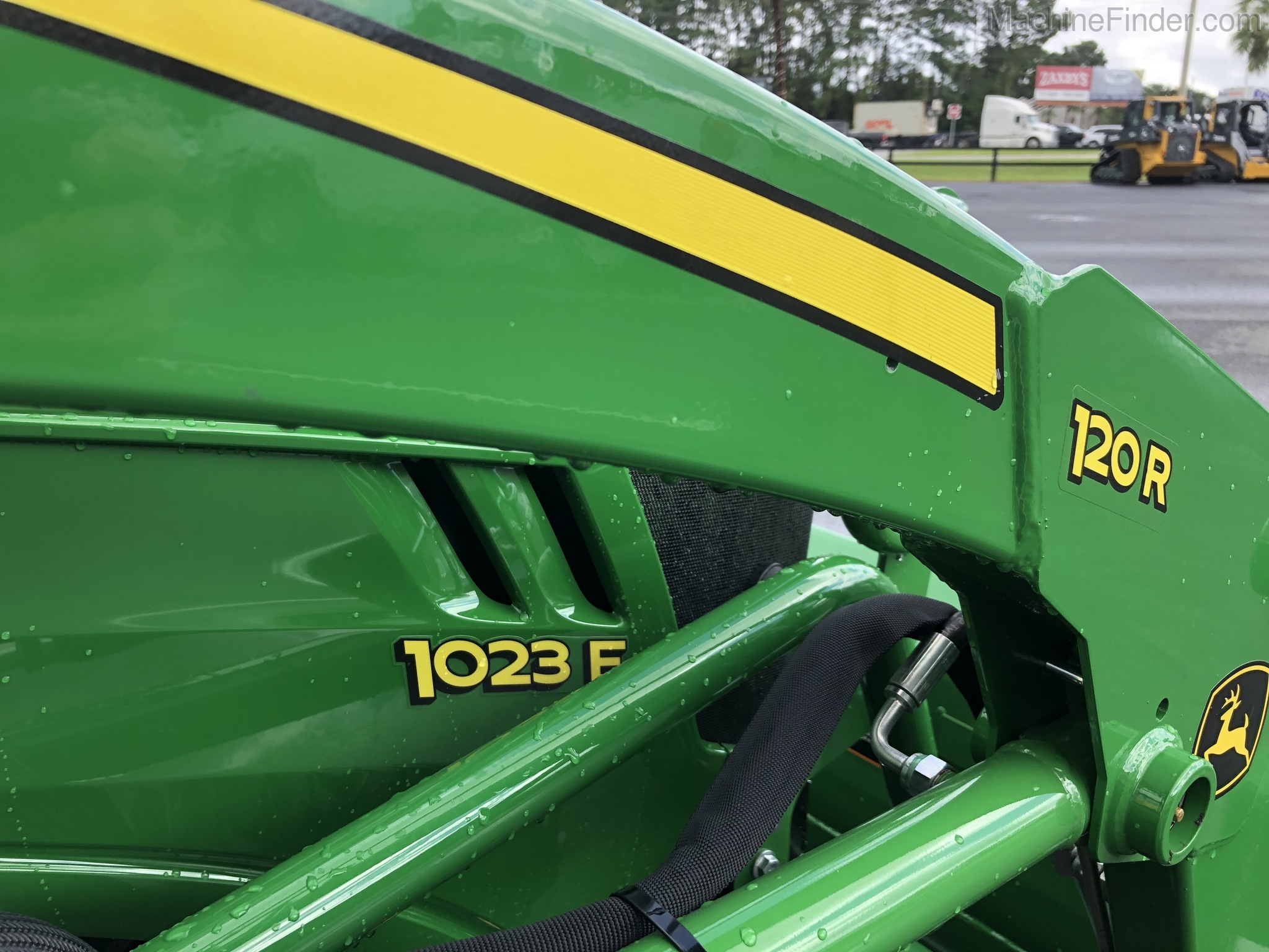 2020 John Deere 1023E Image 5