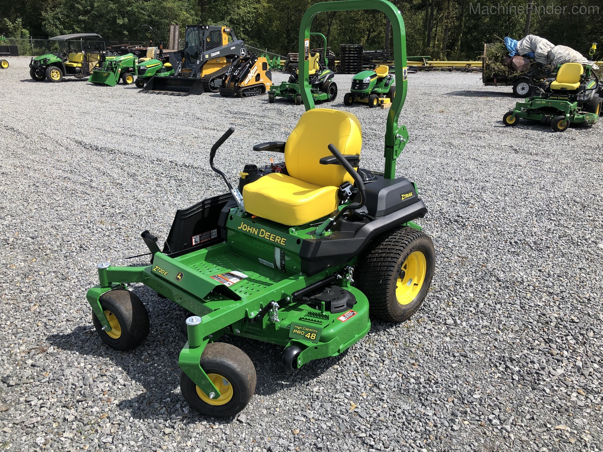 2020 John Deere Z720E Image 2