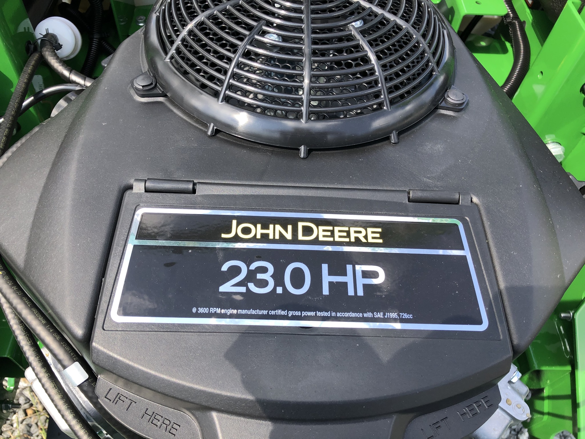 2023 John Deere Z720E Image 4