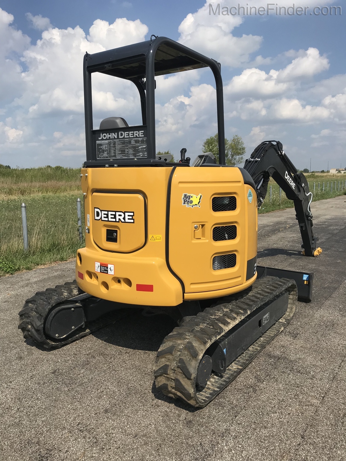 2020 John Deere 35G Image 3