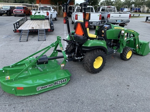 2020 John Deere 1023E Image 2