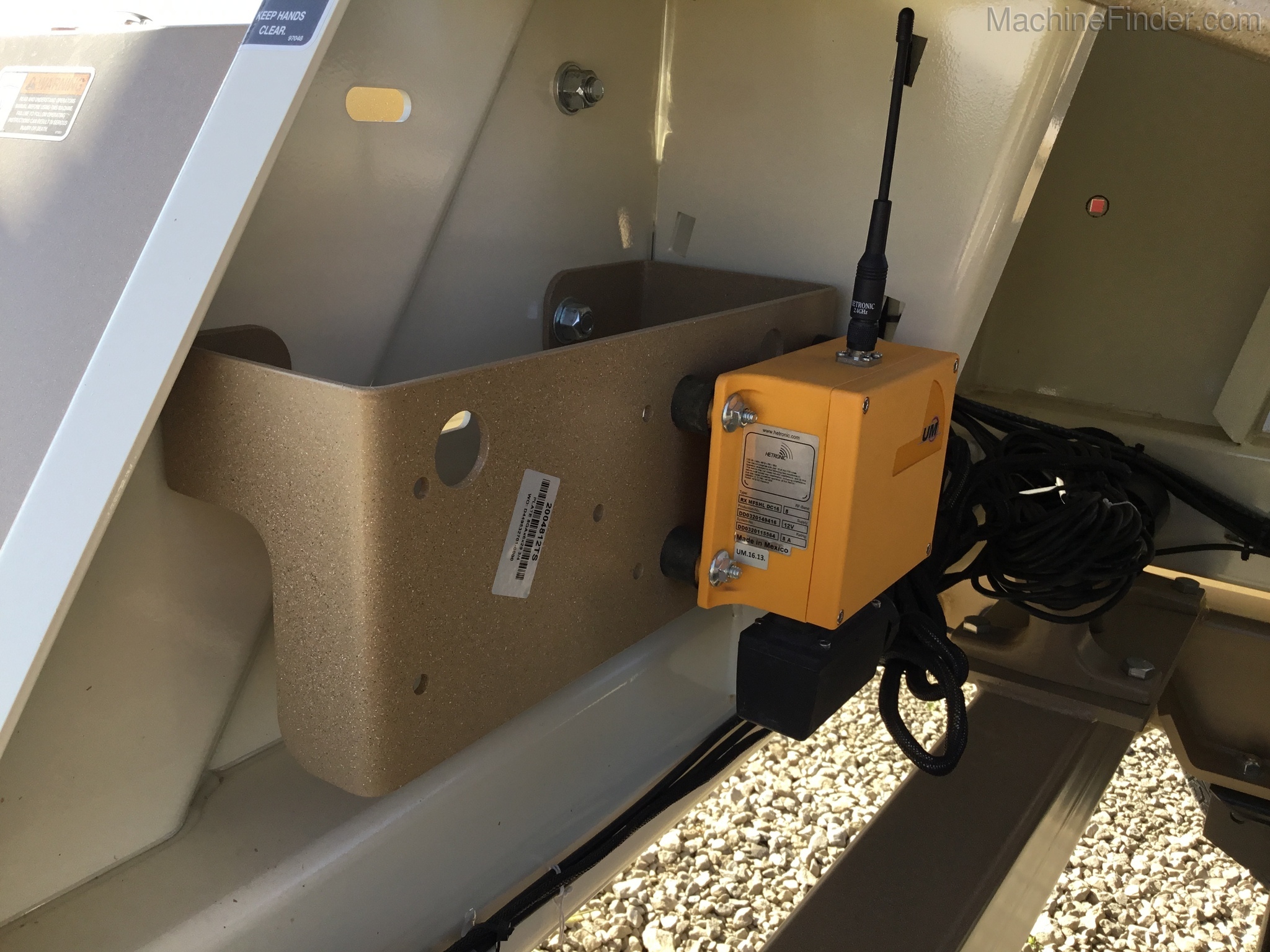 2020 Unverferth 3755 Image 4