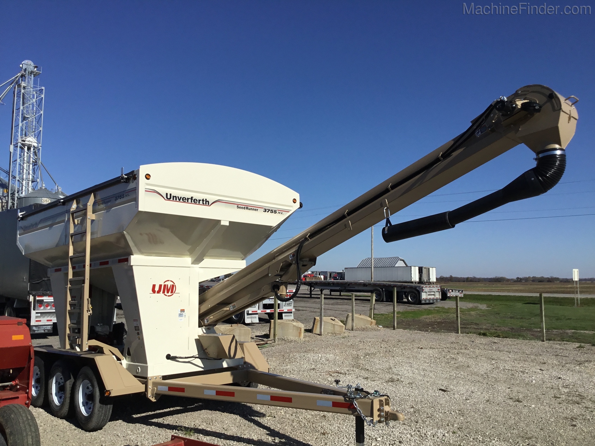 2020 Unverferth 3755 Image 1