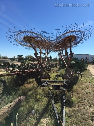 Miscellaneous HAY RAKE Image 3