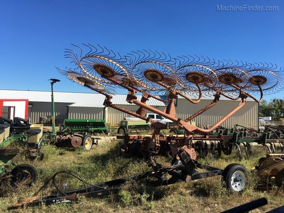 Miscellaneous HAY RAKE Image 1