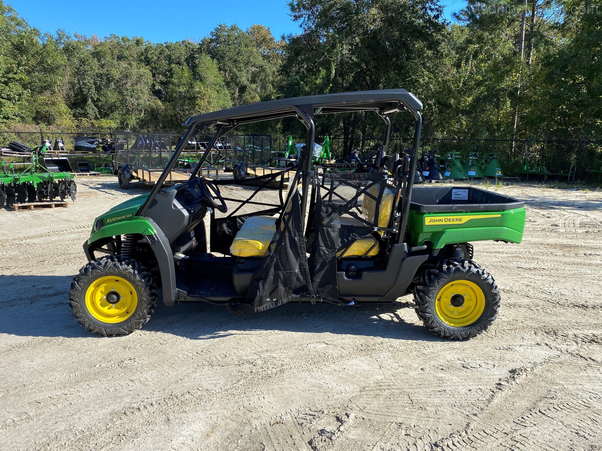 2021 John Deere 560E S4 Image 2