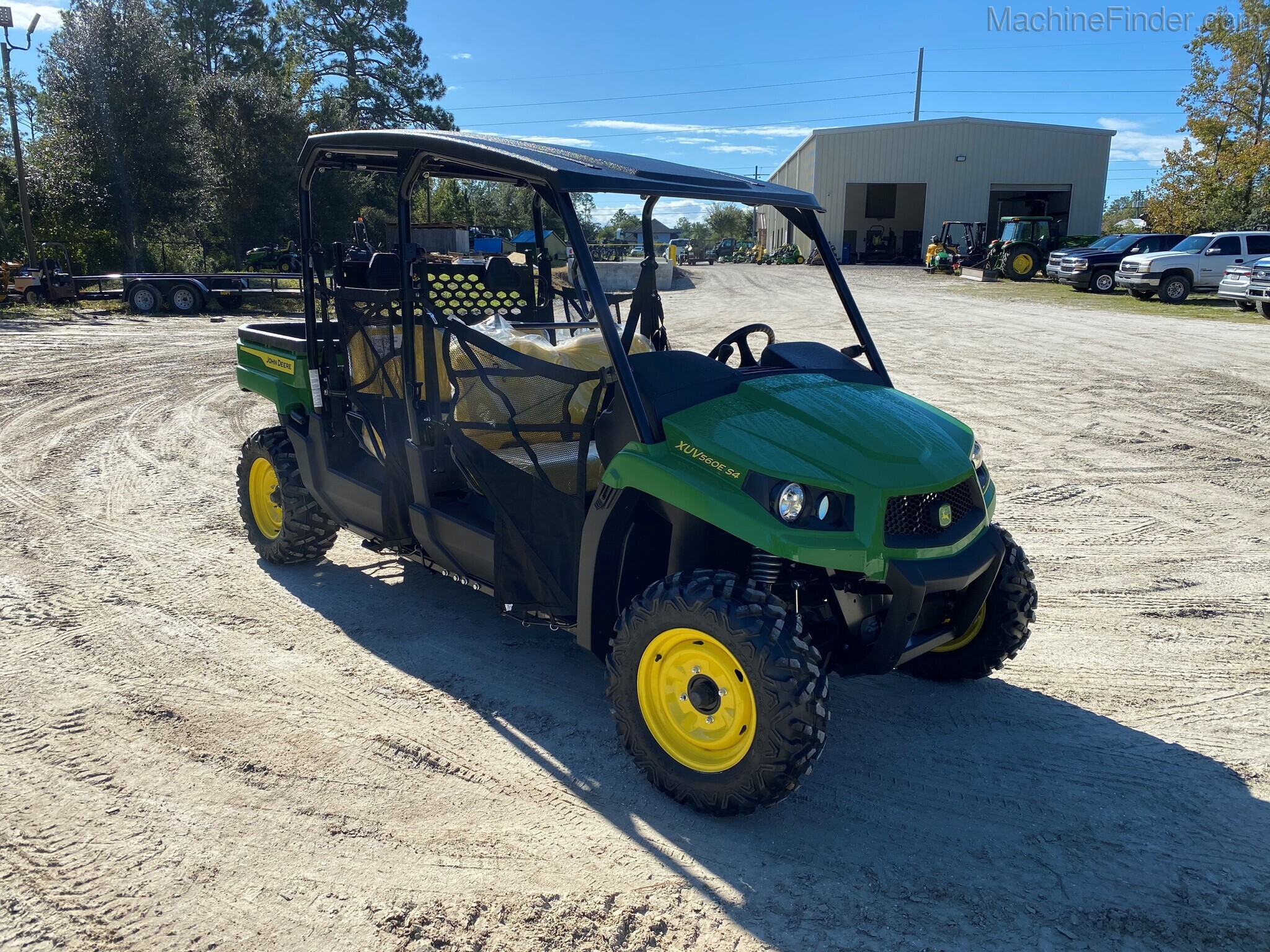 2021 John Deere 560E S4 Image 3