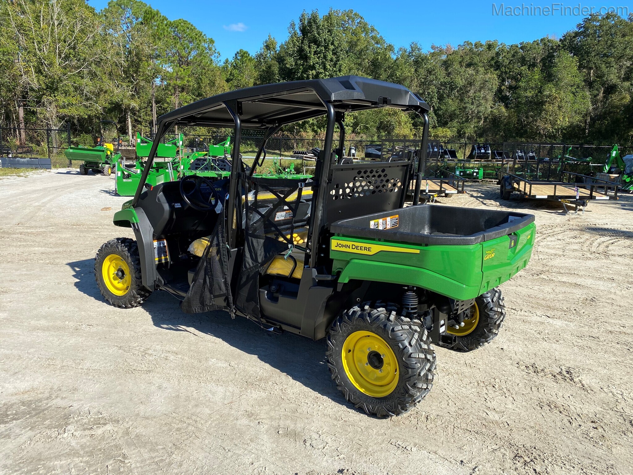 2021 John Deere 560E S4 Image 6