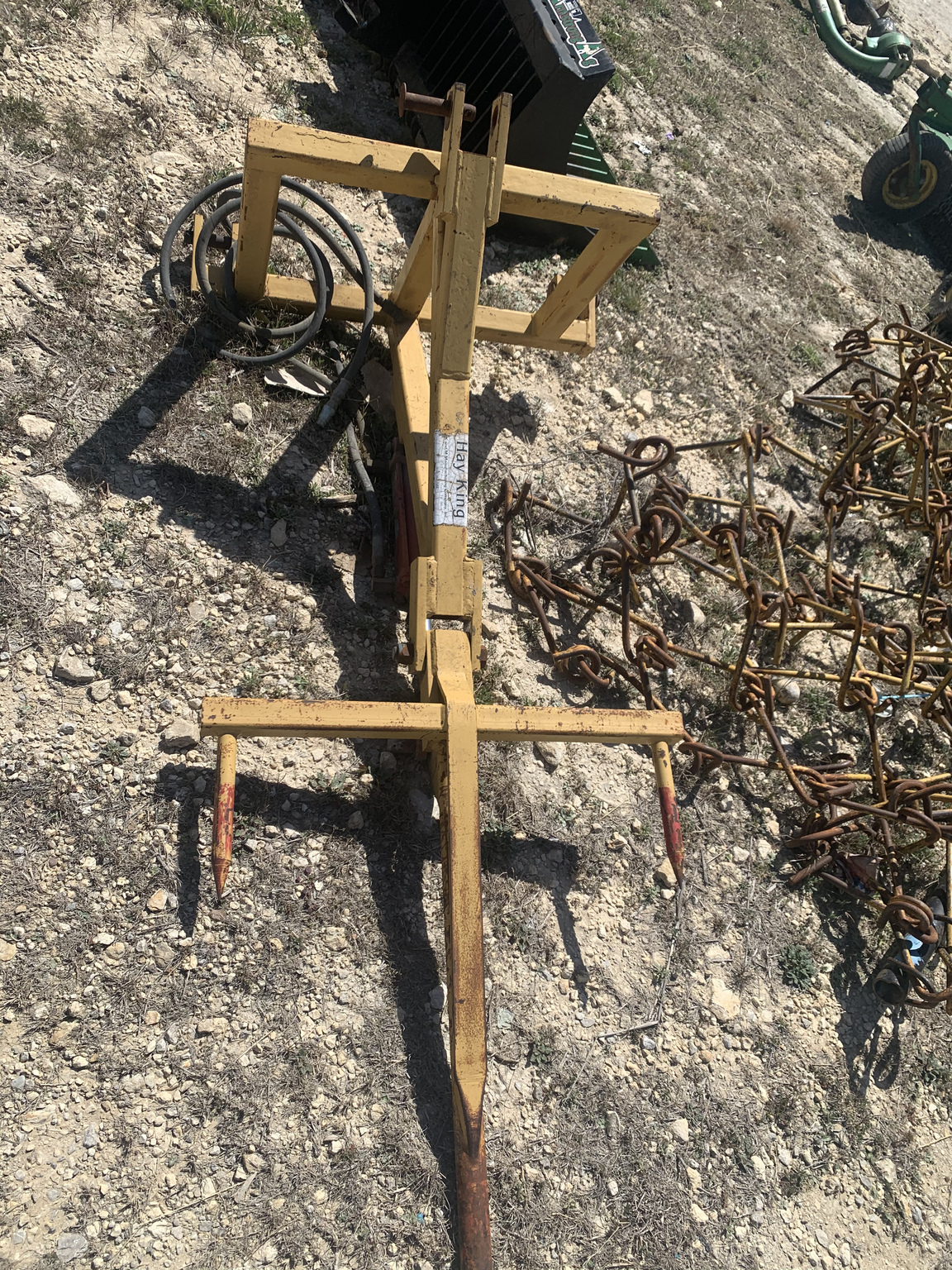 Hay King spear Image 1