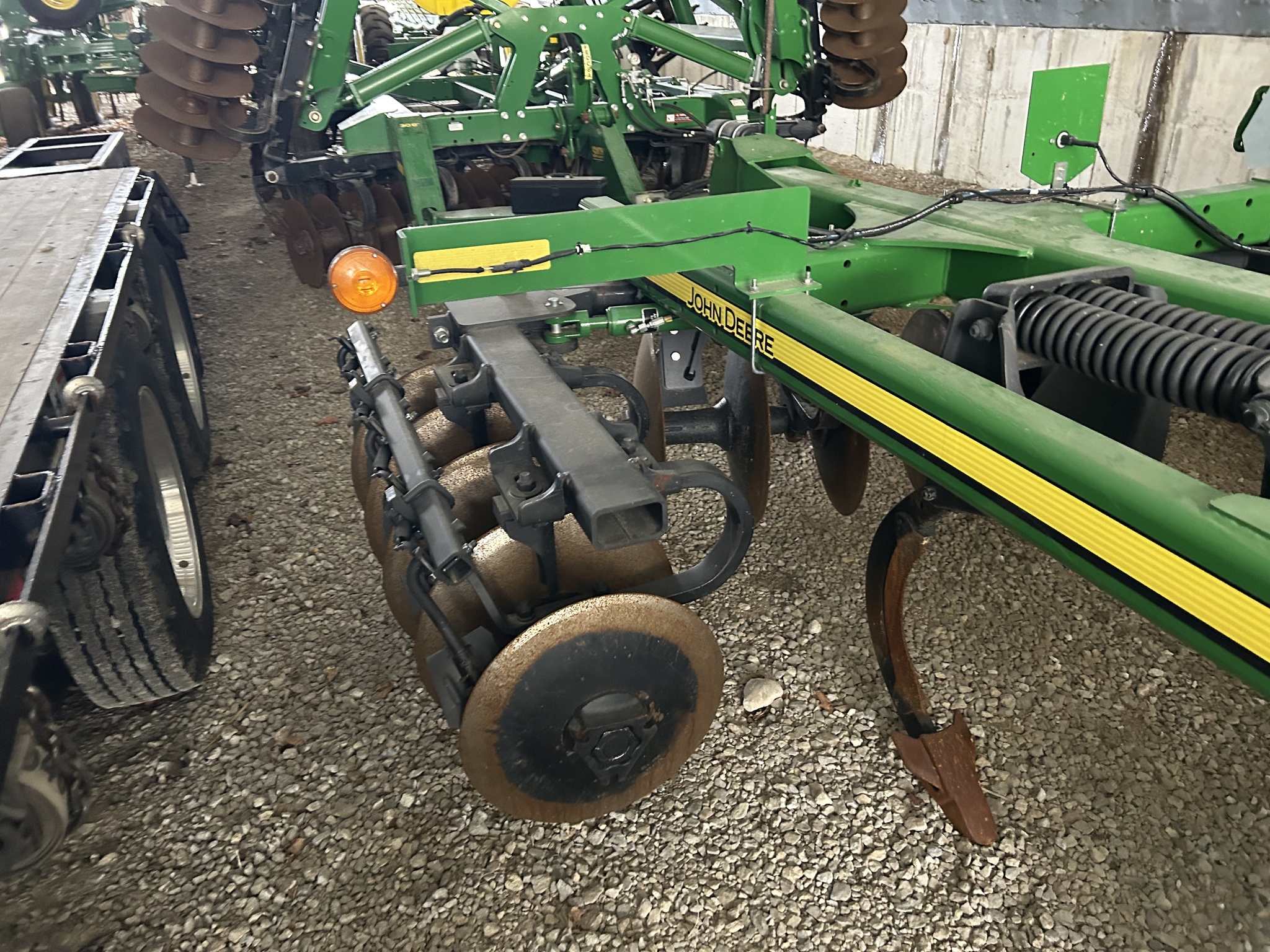 2018 John Deere 2720 Image 8