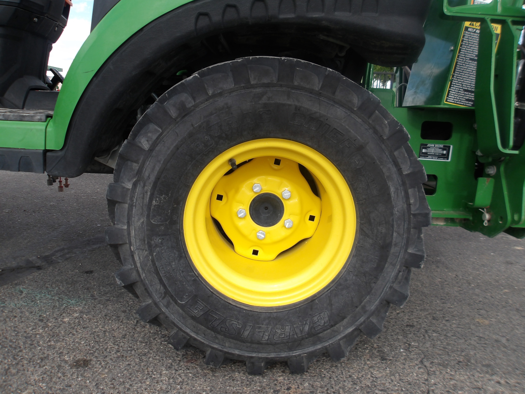 2020 John Deere 1025R Image 15