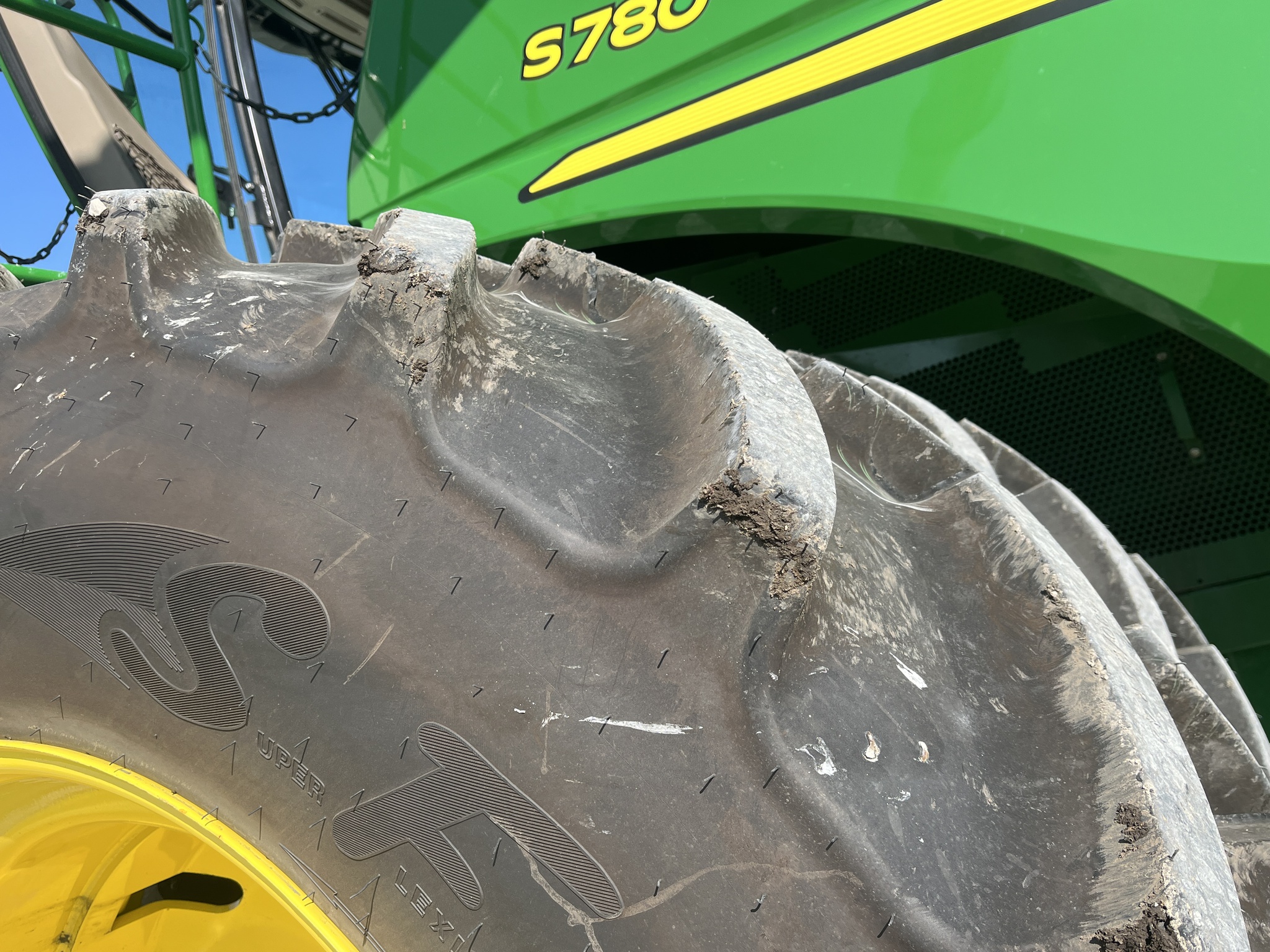  2021 John Deere S780 at Heritage Tractor in Kewanee, IL