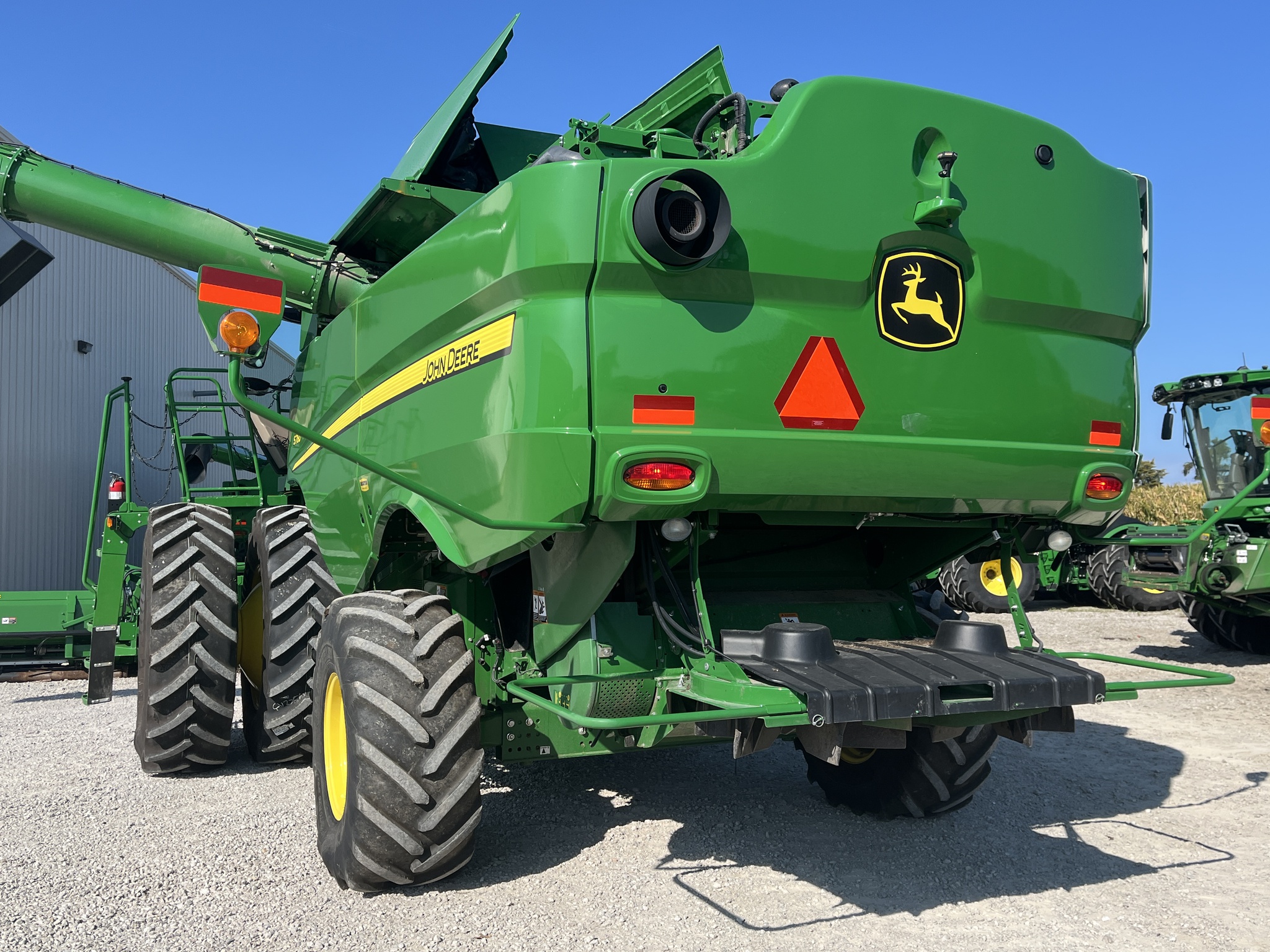  2021 John Deere S780 at Heritage Tractor in Kewanee, IL