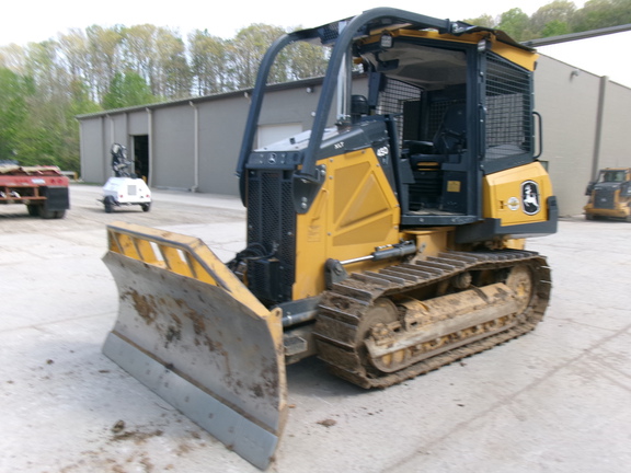 Photo of a 2024 John Deere 450 P