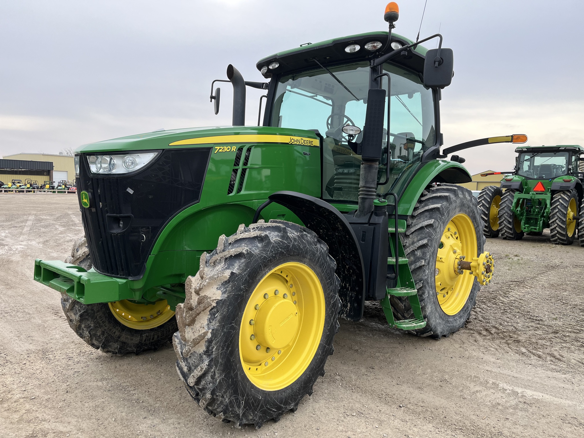 2012 John Deere 7230R Row Crop Tractors