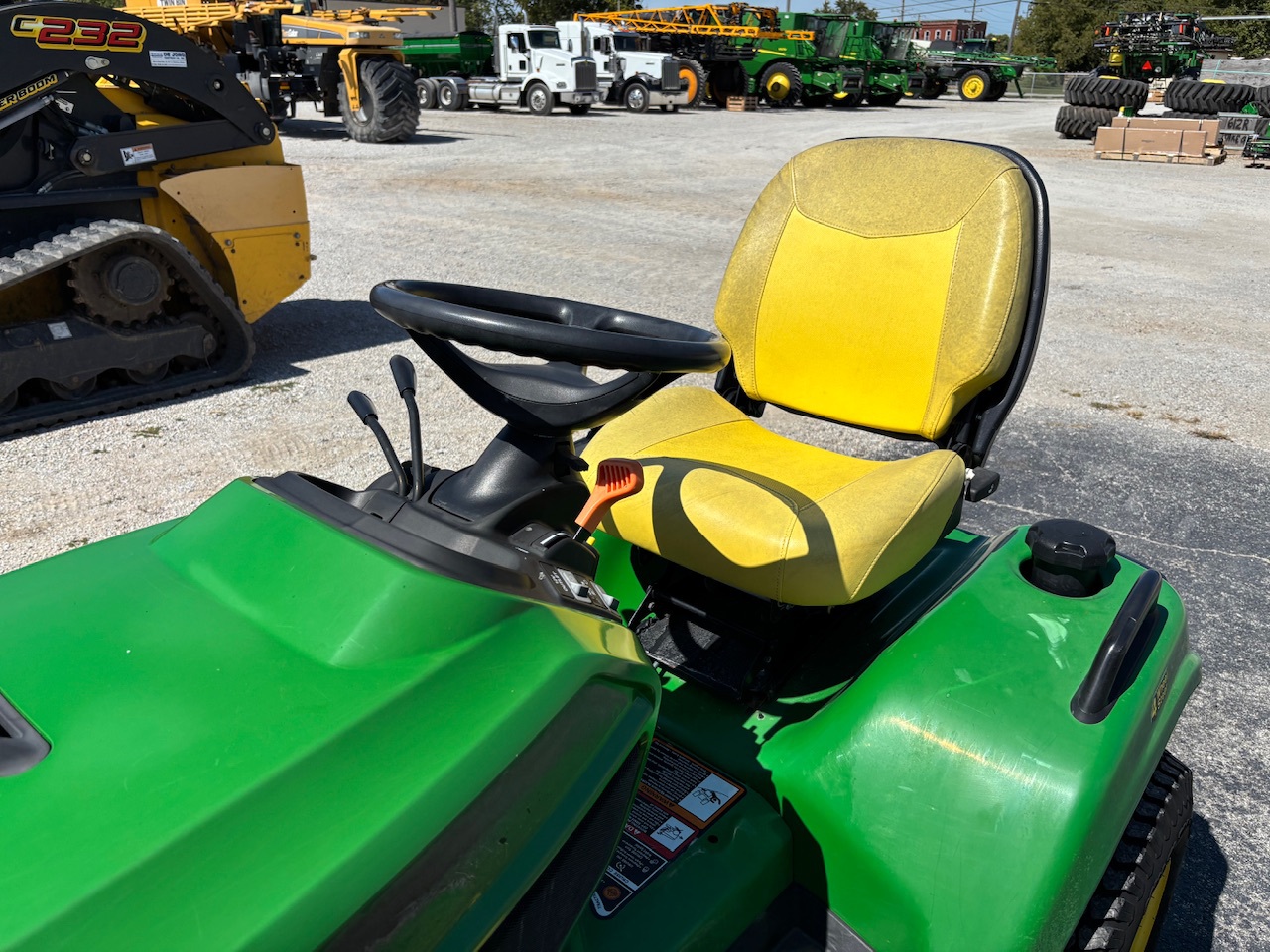  2013 John Deere X734 at Heritage Tractor in Pontiac, IL
