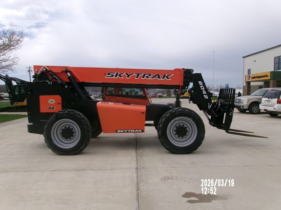 Photo of a 2024 Skytrak 8042