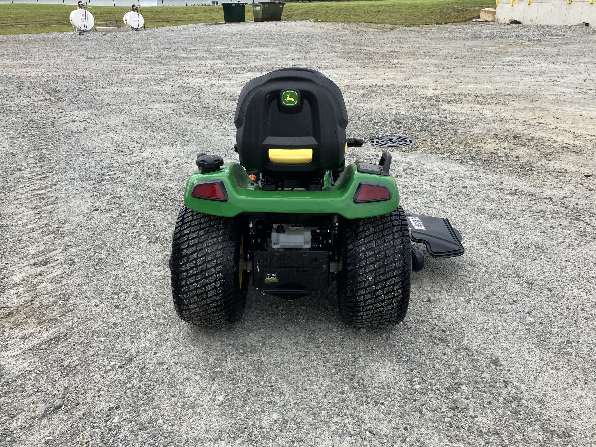2024 John Deere X570 Image 5