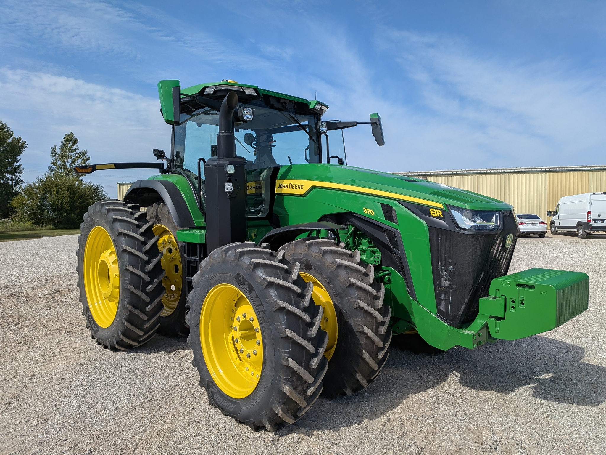 2024 John Deere 8R 370 at Heritage Tractor in Galesburg, IL