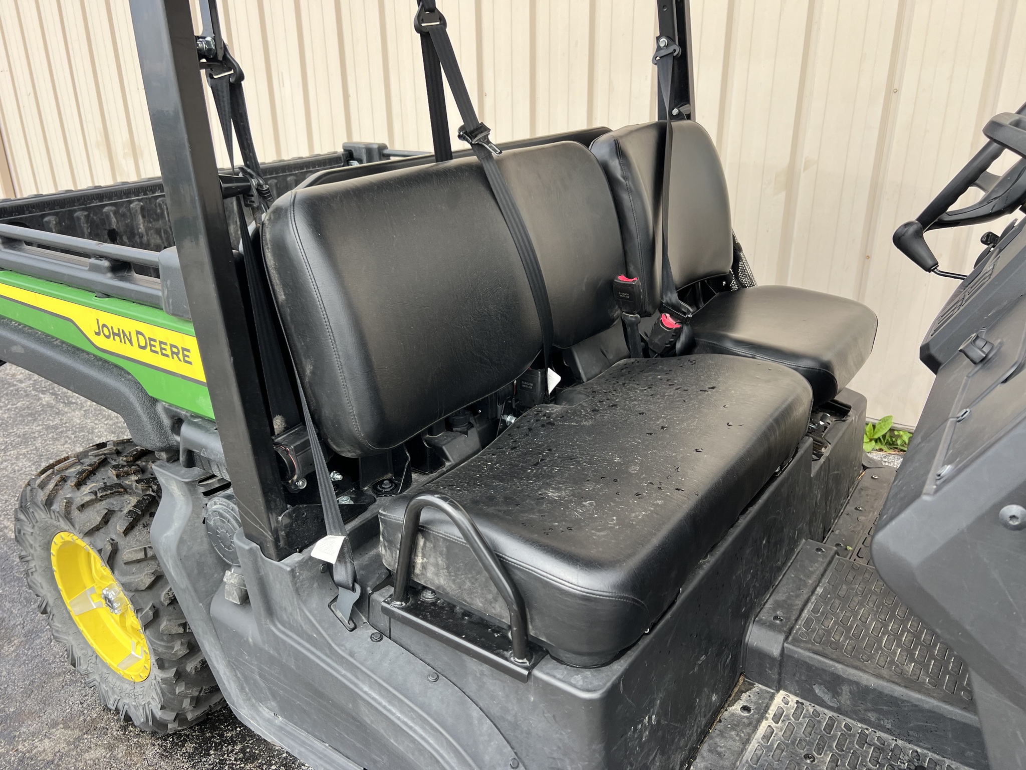  2023 John Deere XUV 835M at Heritage Tractor in Rogersville, MO