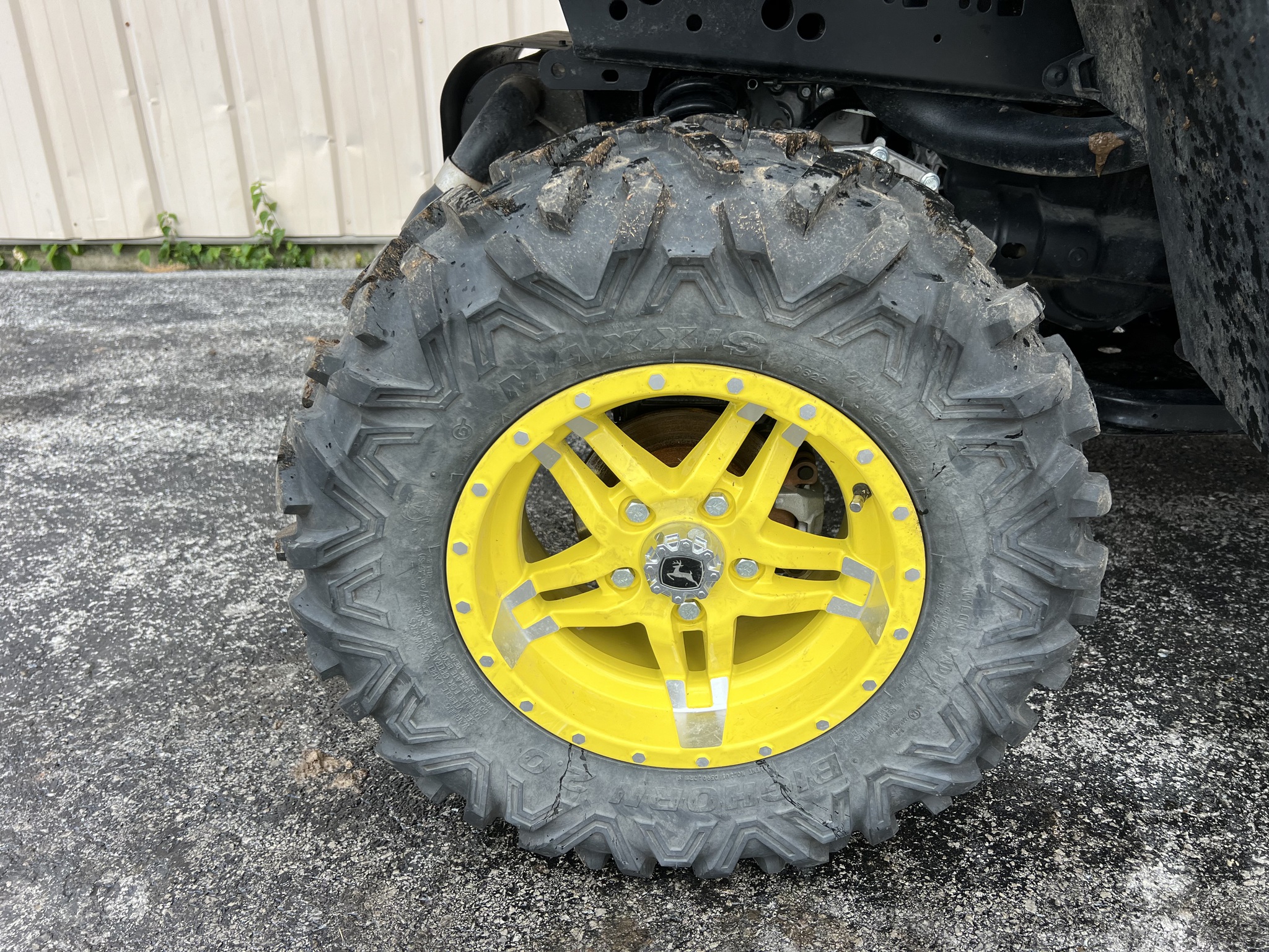  2023 John Deere XUV 835M at Heritage Tractor in Rogersville, MO
